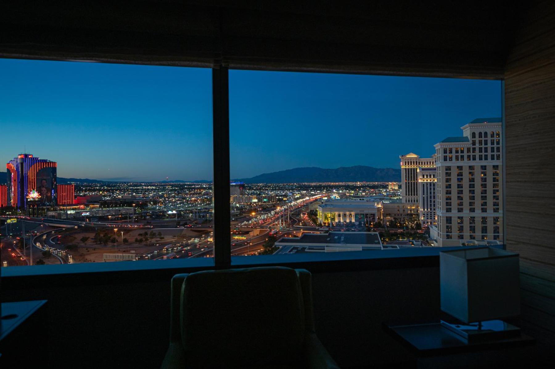 Stripviewsuites At Vdara Лас-Вегас Номер фото